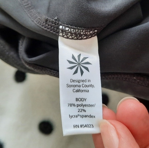 Athleta Snakeskin Leggings SP - Picture 6 of 7